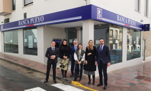 Banca Pueyo fortalece su presencia en Sevilla con la inauguración de una nueva oficina en el municipio de Tomares